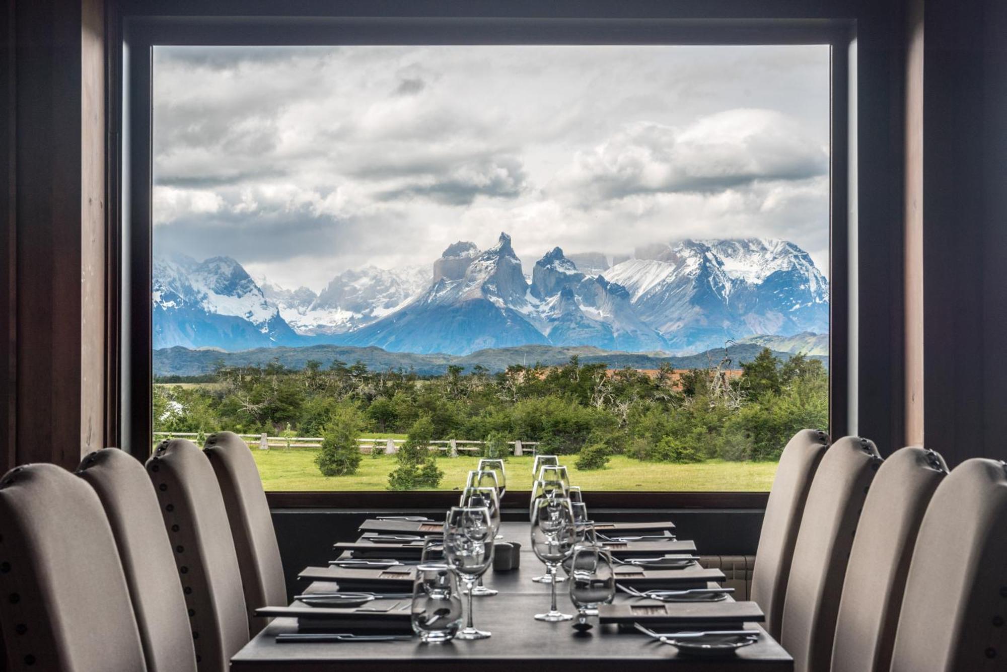 Rio Serrano Hotel + Spa Torres del Paine National Park Buitenkant foto