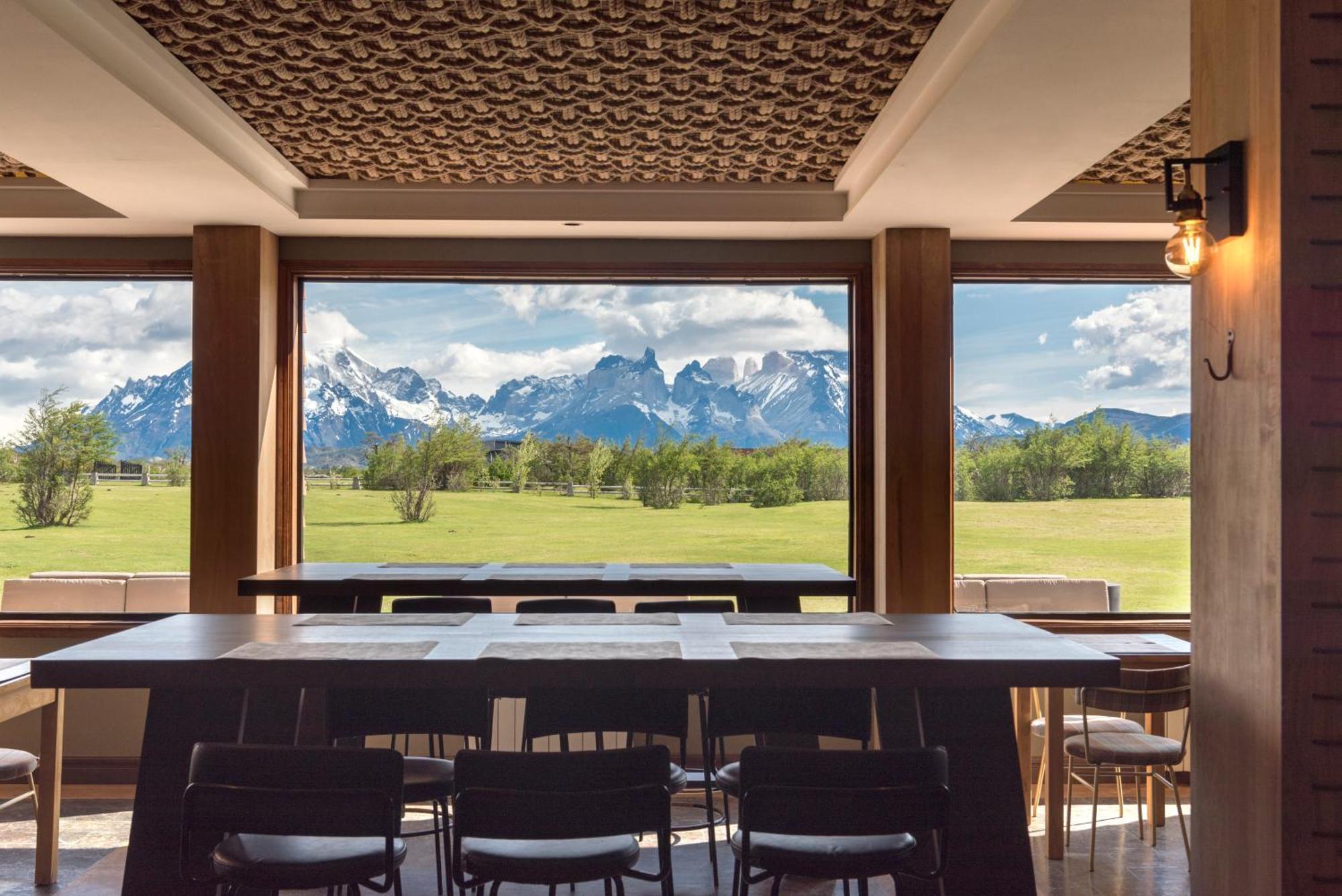 Rio Serrano Hotel + Spa Torres del Paine National Park Buitenkant foto
