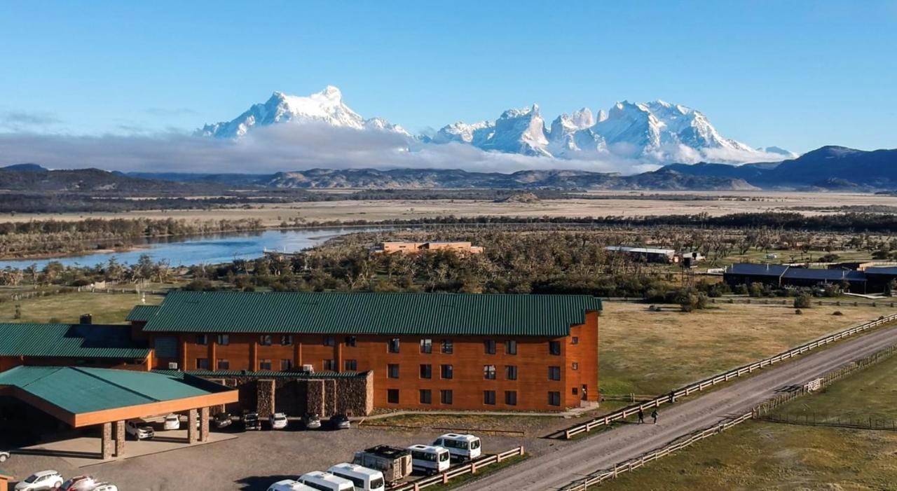 Rio Serrano Hotel + Spa Torres del Paine National Park Buitenkant foto